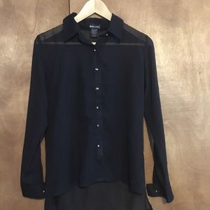 NWOT Black Skull Shirt
